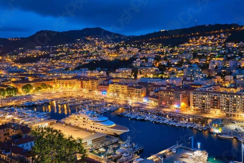 Appartamento Charming And Modern Cave In The Heart Of The Port Nizza 0*,